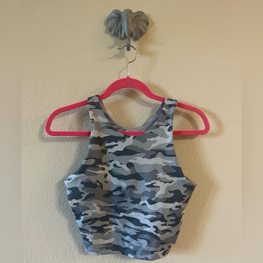 Kyodan work out top. Crop top. Sports bra. Grey camo. Size medium.